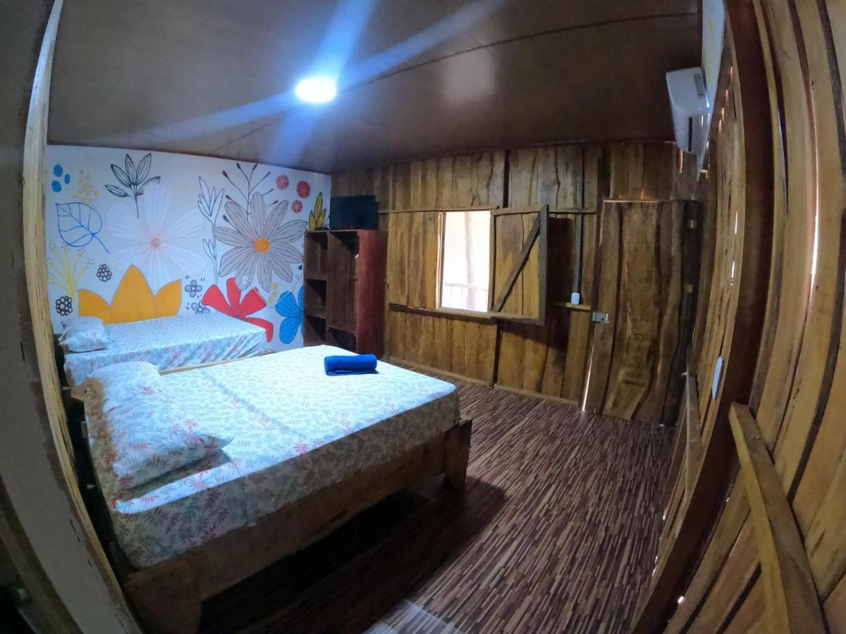Tree House Samanea Lodge Пуерто-Лімон Екстер'єр фото